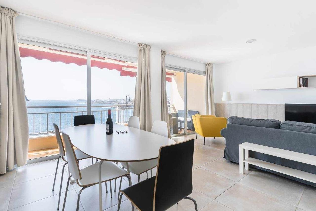 Piso En Primera Linea Con Vistas Directas Al Mar เมเลนารา ภายนอก รูปภาพ