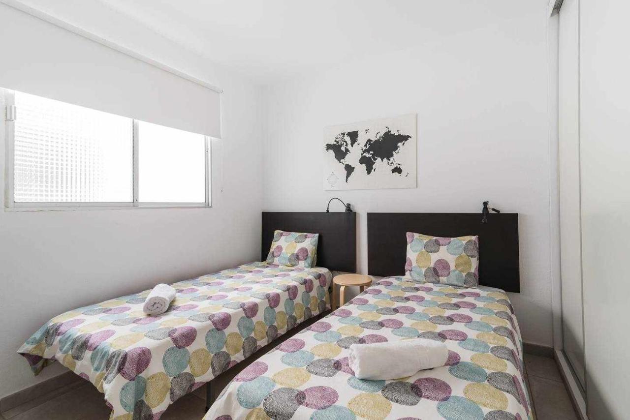 Piso En Primera Linea Con Vistas Directas Al Mar เมเลนารา ภายนอก รูปภาพ