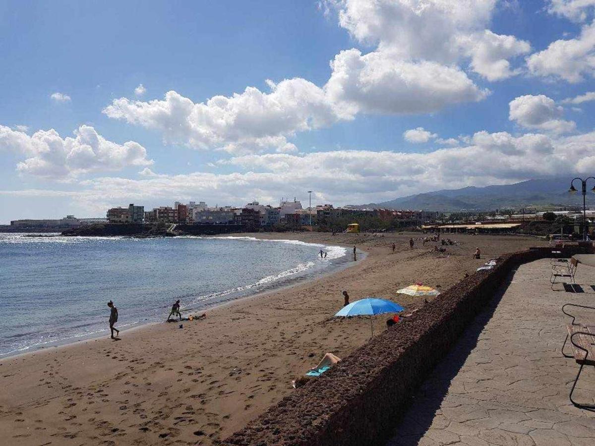 Piso En Primera Linea Con Vistas Directas Al Mar เมเลนารา ภายนอก รูปภาพ