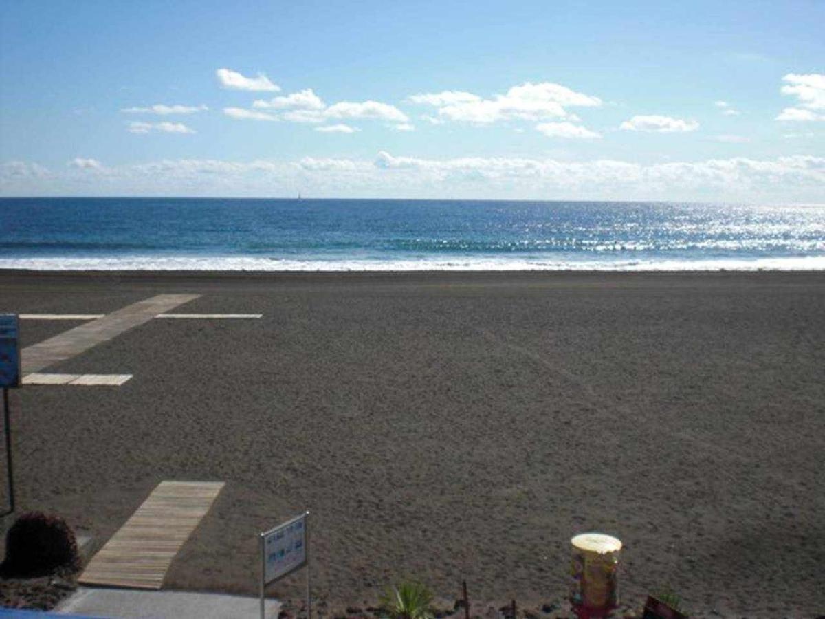 Piso En Primera Linea Con Vistas Directas Al Mar เมเลนารา ภายนอก รูปภาพ