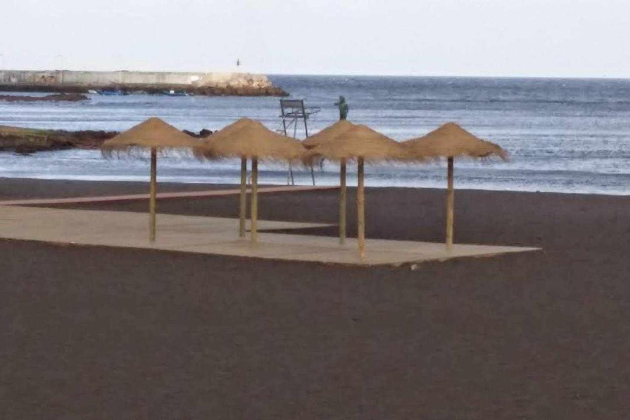 Piso En Primera Linea Con Vistas Directas Al Mar เมเลนารา ภายนอก รูปภาพ