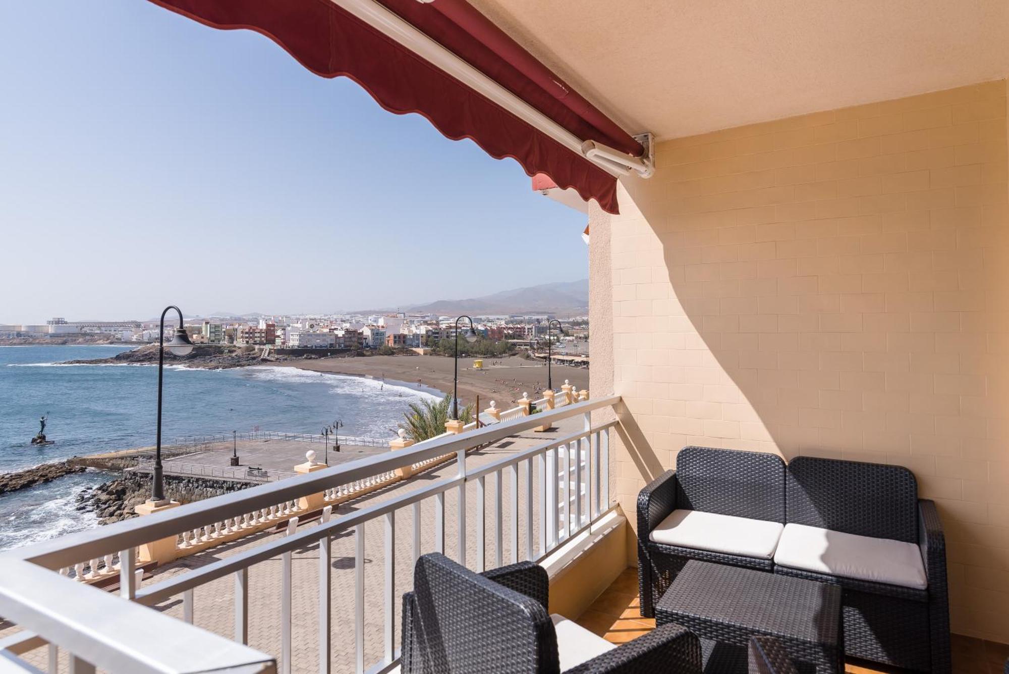 Piso En Primera Linea Con Vistas Directas Al Mar เมเลนารา ภายนอก รูปภาพ